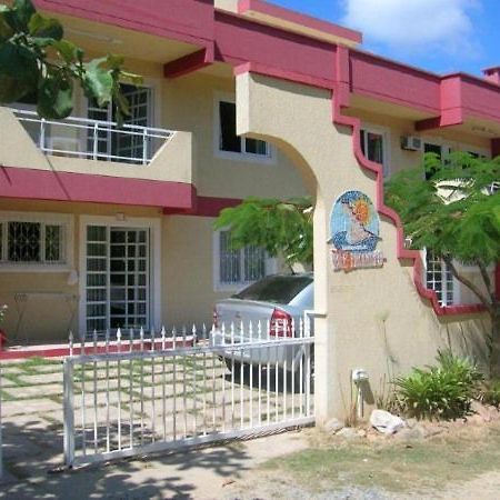 Departamentos Vale Encantado Бомбиняс Екстериор снимка